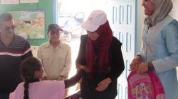 Action de distribution des fournitures scolaires à Thibar, Beja